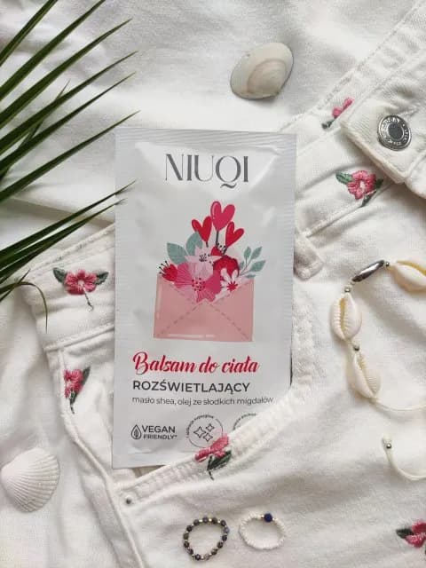 Niuqi Balsam rozświetlający: sekretny sposób na idealnie promieniującą skórę