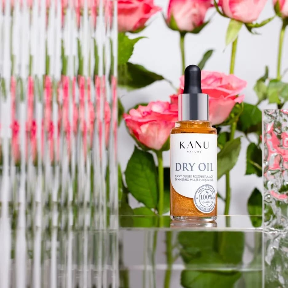 Magiczny olejek rozświetlający, który przemieni twoją skórę w jedwab